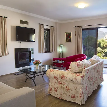 Club Antiphellos Готель