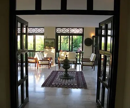 Hotell Club Antiphellos 3*