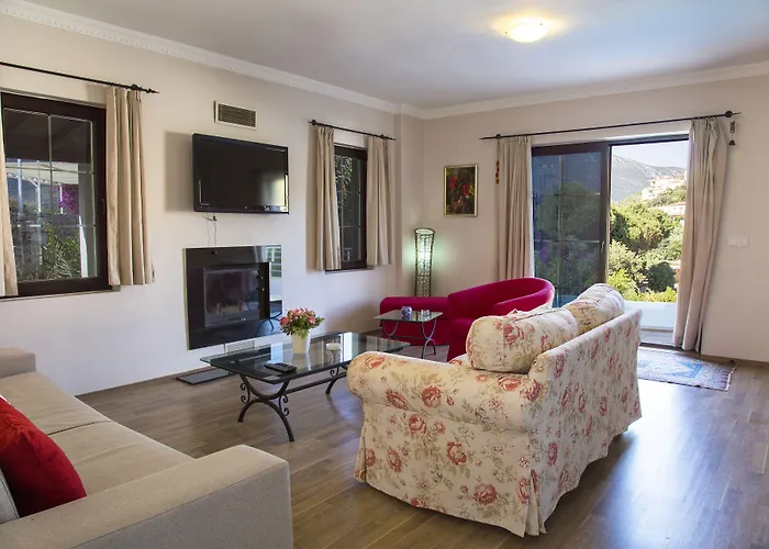 Club Antiphellos Hotel