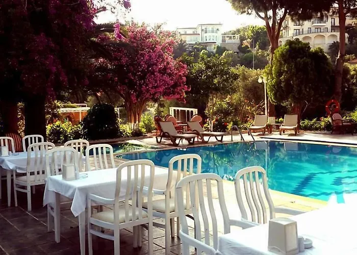 Club Antiphellos Hotel 3*