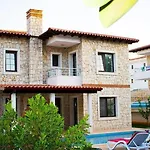 Club Antiphellos 3* קס
