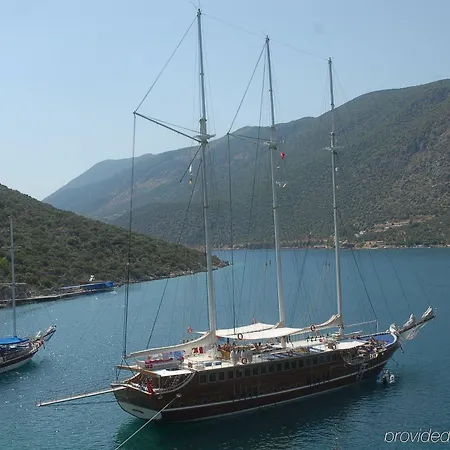 Club Antiphellos 3*